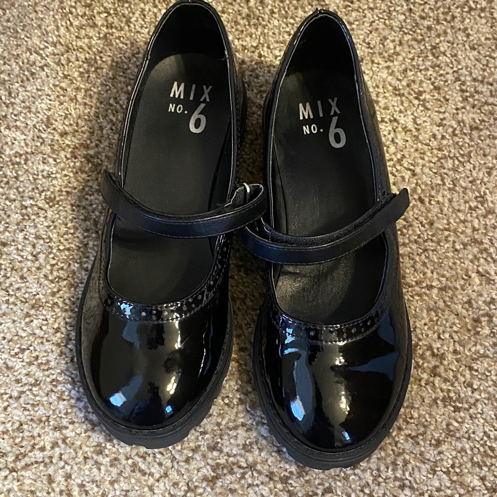 Mix No. 6 Kids Glossy Black Mary Jane Dress Shoes